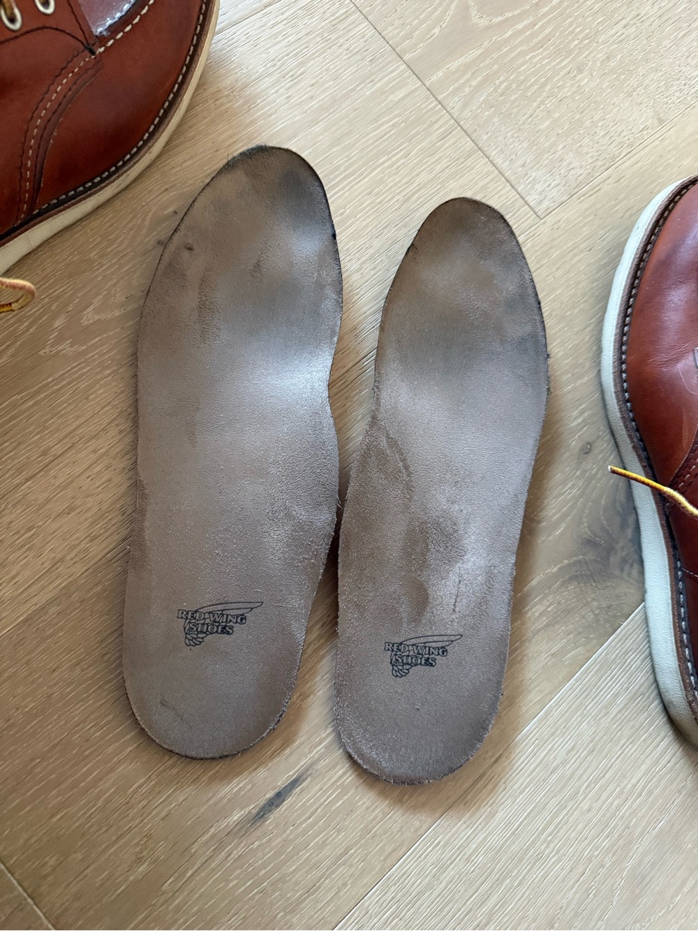 Red Wing Shoes Classic Moc Toe Heritage #875 6” Boot - Picture 10 of 10